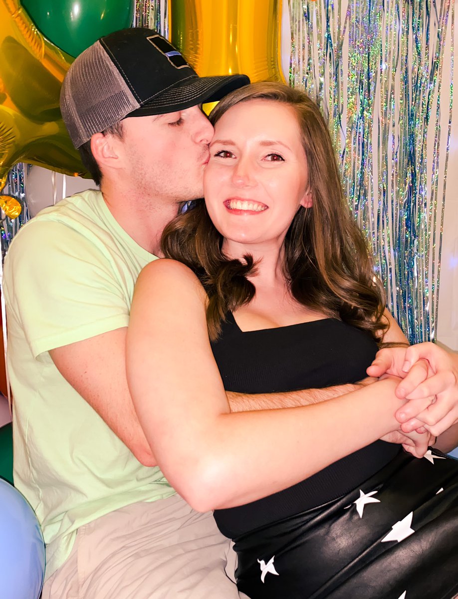 e_heard20's tweet photo. this guy... wow
God truly blessed me with the most loving &amp; selfless boyfriend 🤍
he went above &amp; beyond to make my birthday weekend the absolute best
i seriously couldn’t be more thankful for him &amp; all he does for me 
i really love him a whole heck of a lot https://t.co/DKykxxFjbv