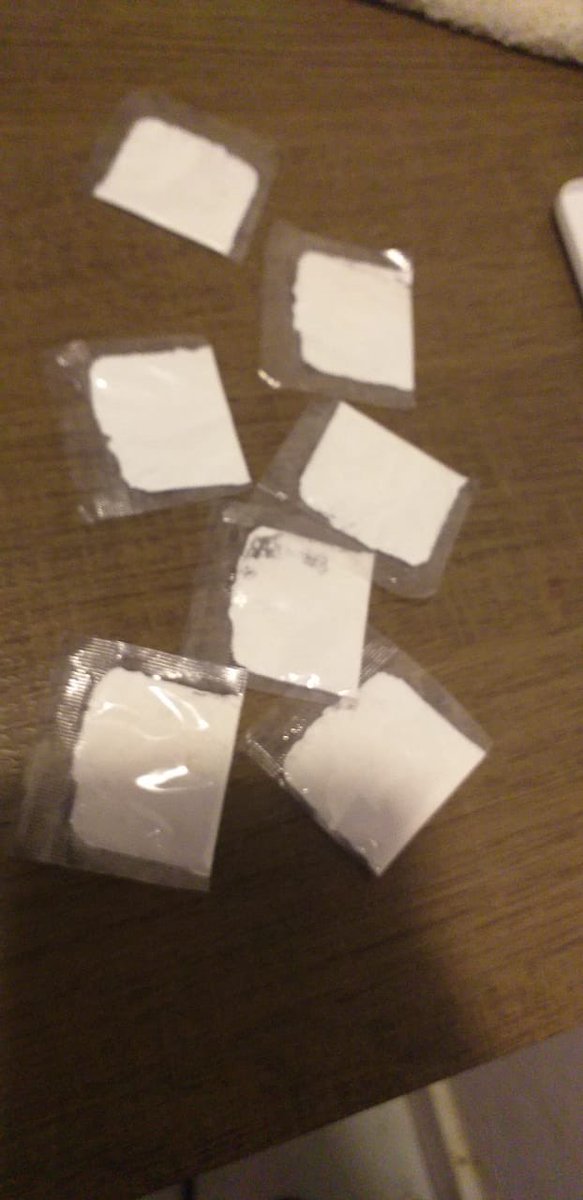 Seu parca manda essa foto curtindo lá @JEFFERS19132116 , tesudo e puto ele😈🙏