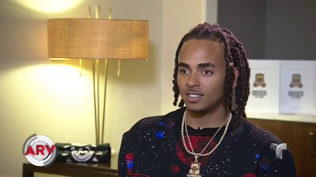 Ozuna, a quién cancelamos desde que habló mierda de Puerto Rico en una entrevista, nos ha querido vender que ENOC significa El Negrito de Ojos Claros.