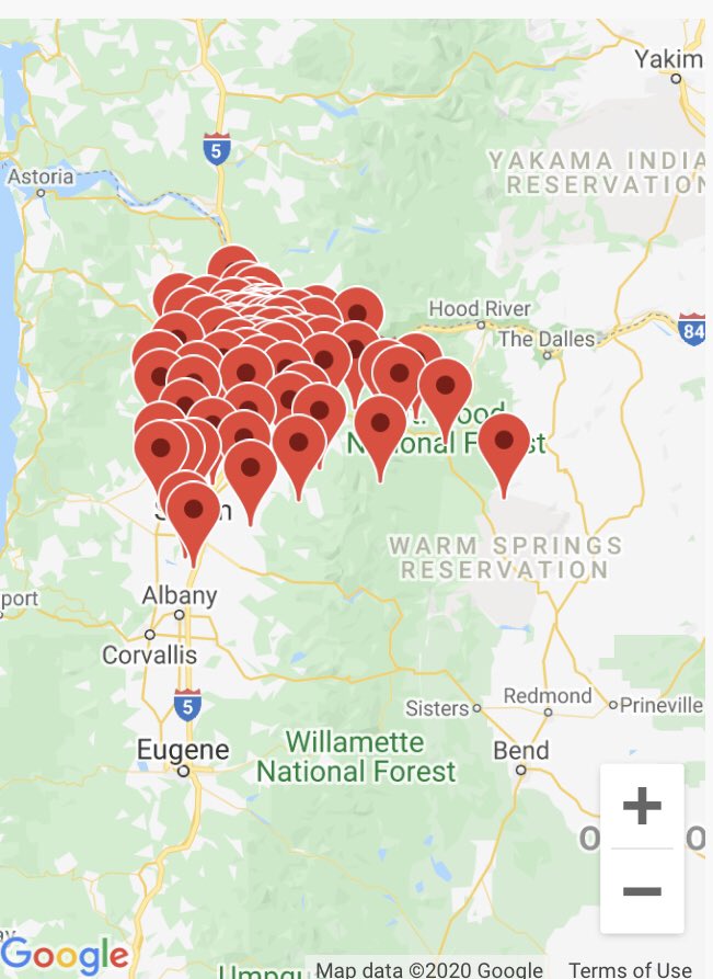 CoreyBushmaker's tweet photo. Current power outages in Oregon. #oregon #pdx #mulnomah lineman are going to have a long night. https://t.co/PHYmg53rBO