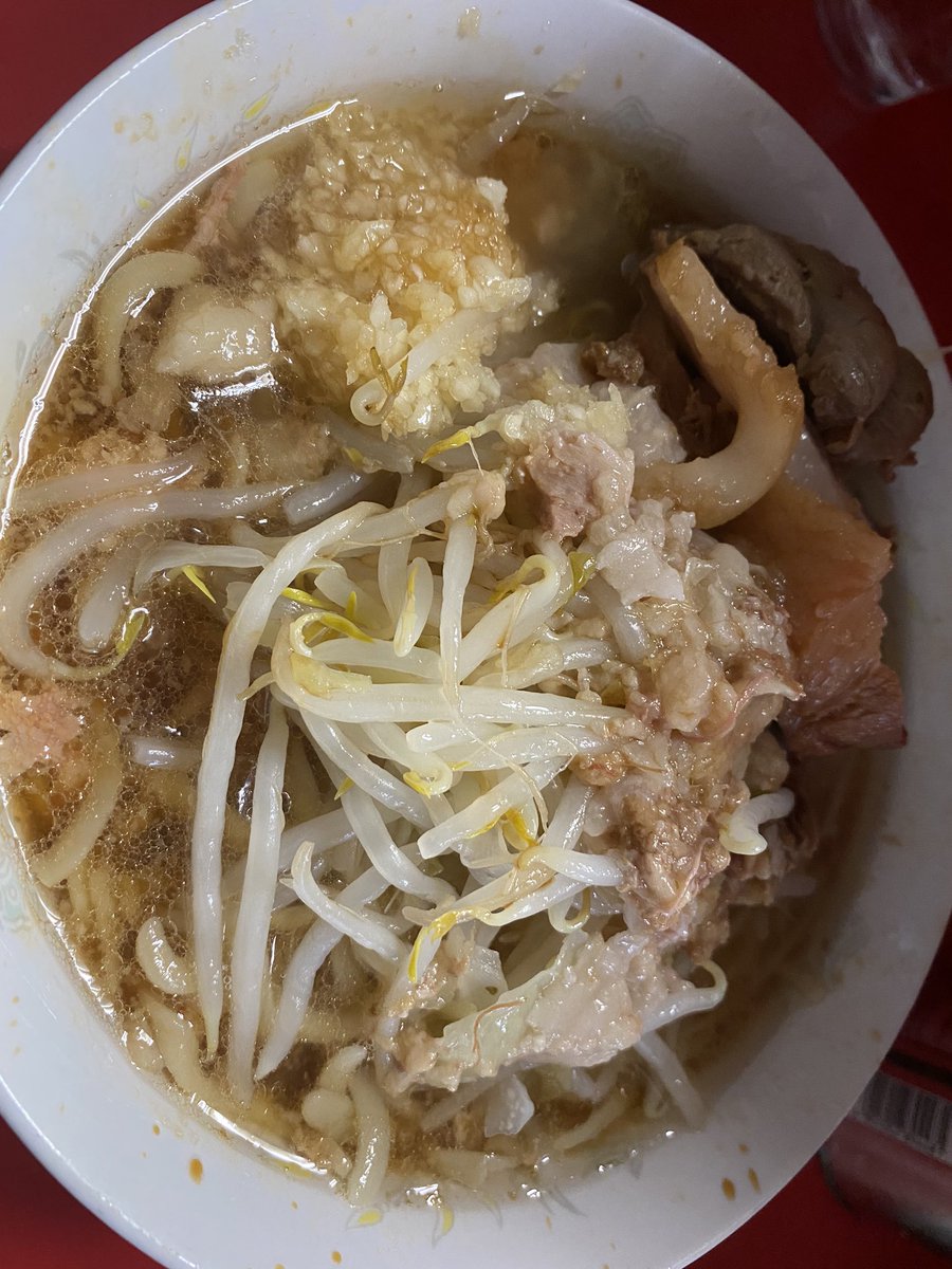 力ワサキ ラーメン二郎三田本店 初聖地巡礼 麺半分野菜少なめニンニクアブラ 何から語ったら良いのか 神でした デロデロめとは聞いていたけど時間が経つにつれヤサイと麺がいい感じに絡んで絶妙な食感を産み出し食欲を増進させる 止まらなかった 力ワサキ ラーメン二郎三田本店 初聖地巡礼 麺半分野菜少なめニンニクアブラ 何から語ったら良いのか 神でした デロデロめとは聞いていたけど時間が経つにつれヤサイと麺がいい感じに絡んで絶妙な食感を産み出し食欲を増進させる 止まらなかった