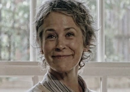 missing_arrow's tweet image. y'all i bet whoever ends up with the queen carol peletier either gets beaten up and eaten by a walker or gets sick because of a wound with walker blood and later also turns into a walker idk king ezekiel u better survive out of this carol curse or else u'll be dead 💀