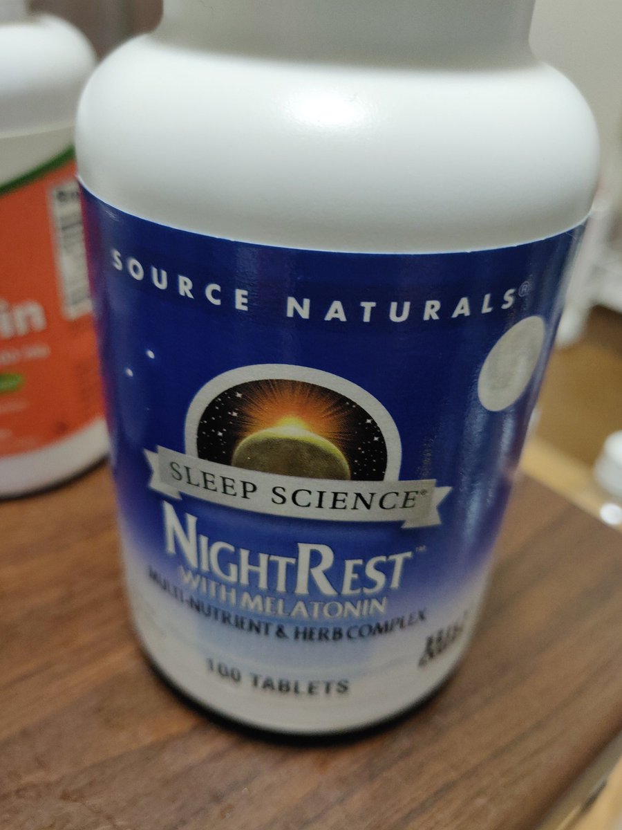 sanyutei_yuusan's tweet image. これ飲むと寝れるけど割と悪夢見る
#nightrest 
#ナイトレスト