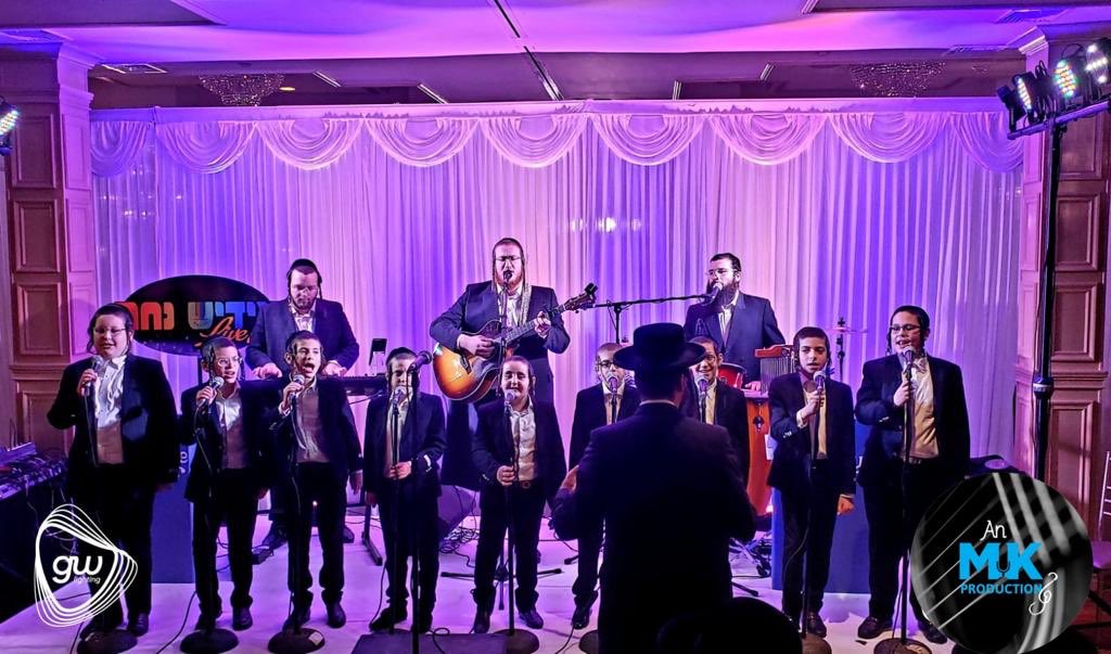 We had an amazing time performing at tonight’s beautiful Bar Mitzvah in Kiryas Yoel with <a href="/kornbluemusic/">kornblue music</a> and <a href="/AvrumyStraus/">A S</a>.
Mazel Tov to <a href="/YiddishNachas/">Yiddish Nachas</a> choirmate Mendy Kelner and family!