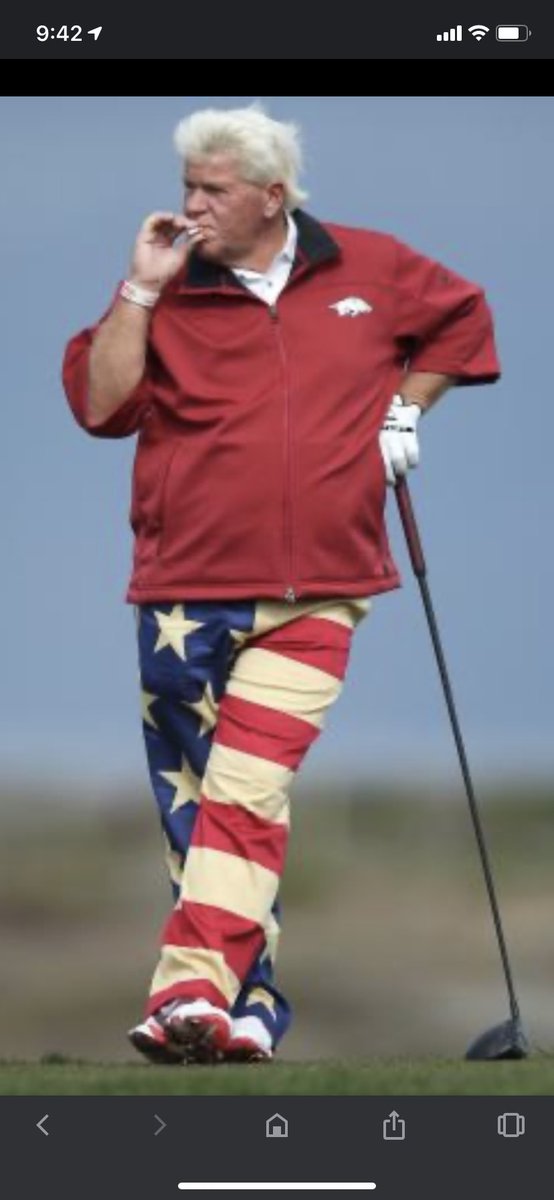 hatfieldpc's tweet image. My favorite athlete kneels over a toilet, not the National Anthem. #johndaly @PGA_JohnDaly