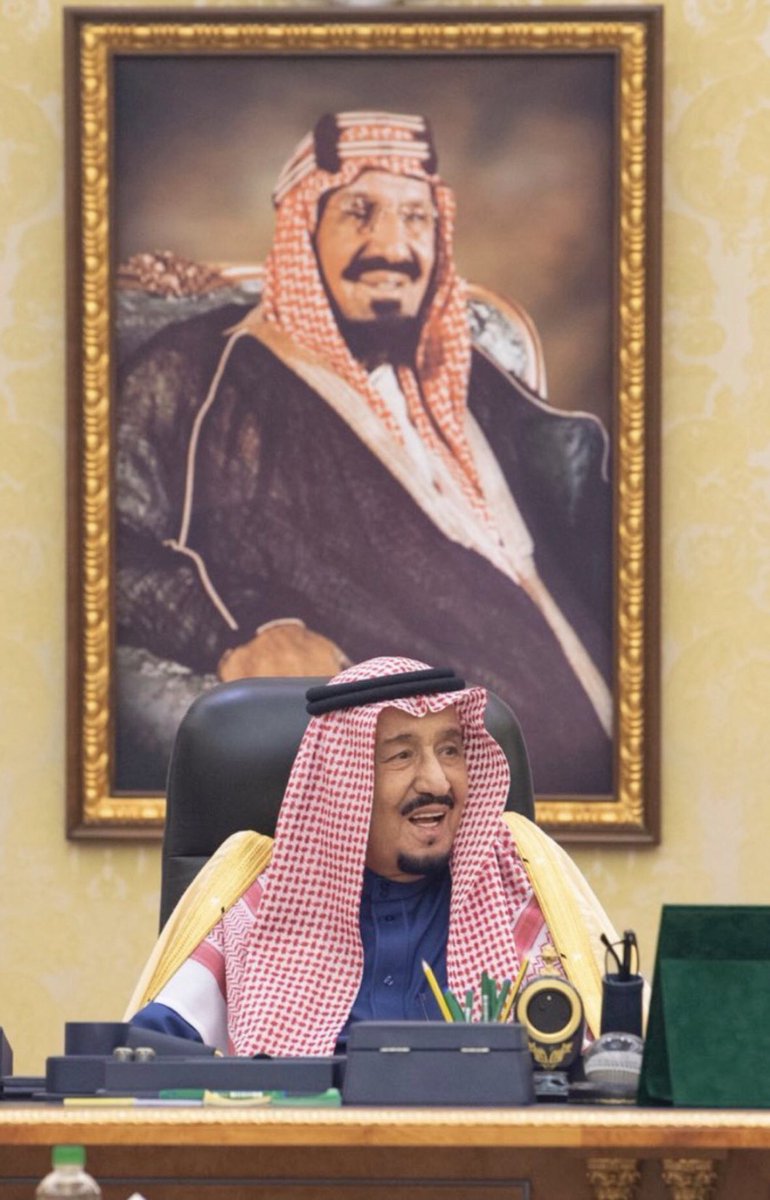 Rt8__'s tweet photo. حبيبي يا #الملك_سلمان ❤️❤️❤️ https://t.co/pZnk1sAqfQ