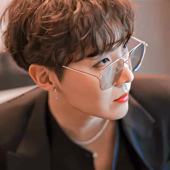 Funky_Artisty's tweet photo. Don't open this Trend if your a Hoseok Stan (not hobi/Jhope) #HOSEOK  #JHOPE #JDOPE #BTS 

Its a part of surprise for @minimonluv https://t.co/G6yrE77NyQ