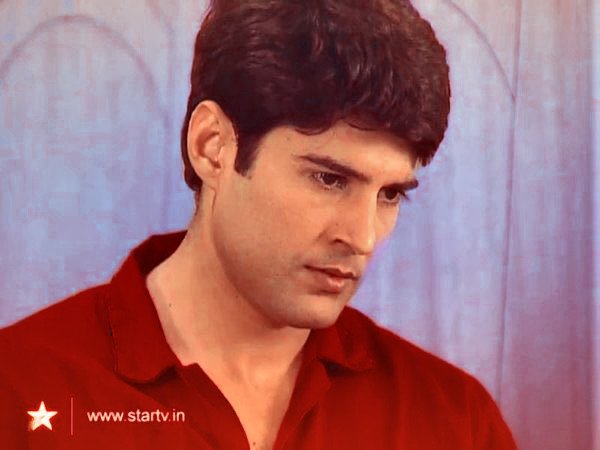 mugdhamisra's tweet photo. This innocent face, this persona โค๏ธ
Sujal can't ever be forgotten ๐
#17YearsOfKahinTohHoga
#17YearsOfKTH
@RK1610IsMe
#Sujal
#RajeevKhandelwal
#KahinTohHoga https://t.co/zEWn5zk3as