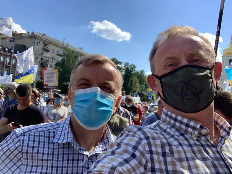 July 2020: Ratushnyy and the leader of the Congress of Ukrainian Nationalists, who if I remember correctly is related to OUN-B leader Slava Stetsko (if only by marriage)