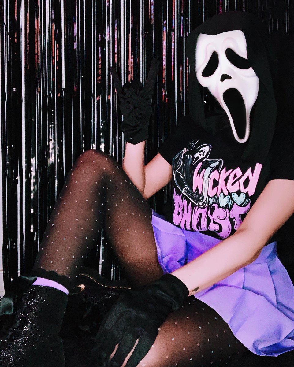 Aisaisaghost's tweet image. Check out the cool shirt I made @WickedGhostCo 🤘🏻💜👻 wickedghost.com