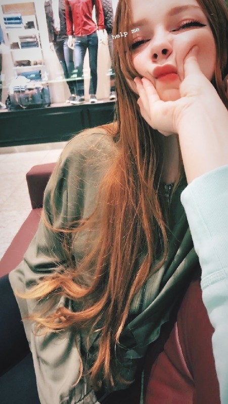 chloe_cr1v's tweet image. Because When You Stop And Look Around Life Is Pretty Amazing