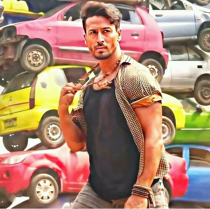 whynotR_'s tweet photo. Super Strong Line-Up For Our Superstar #TigerShroff 💥
👉#AMusicVideo
👉#Ganpat
👉#Heropanti2
👉#Rambo
👉#Baaghi4
Really Tiger #YouAreUnbelievable🔥
@iTIGERSHROFF @AyeshaShroff @TeamTIGERSHROFF https://t.co/wLHAOXUlA6