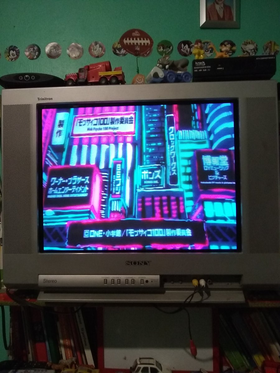 rafagg_rock's tweet photo. Viendo #Toonami  #ToonamiLA  @Turner  por @CartoonLA canal 250 📺🤖💥 En mi habitación!! https://t.co/YnTbCwPNLD