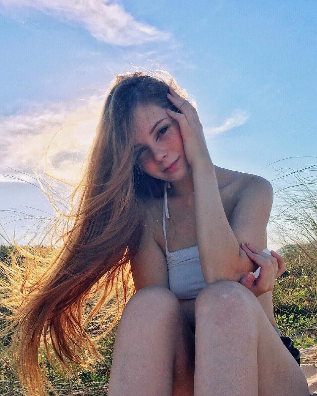 chloe_cr1v's tweet image. Be Patient In The Storm And Focus On The Sunshine After