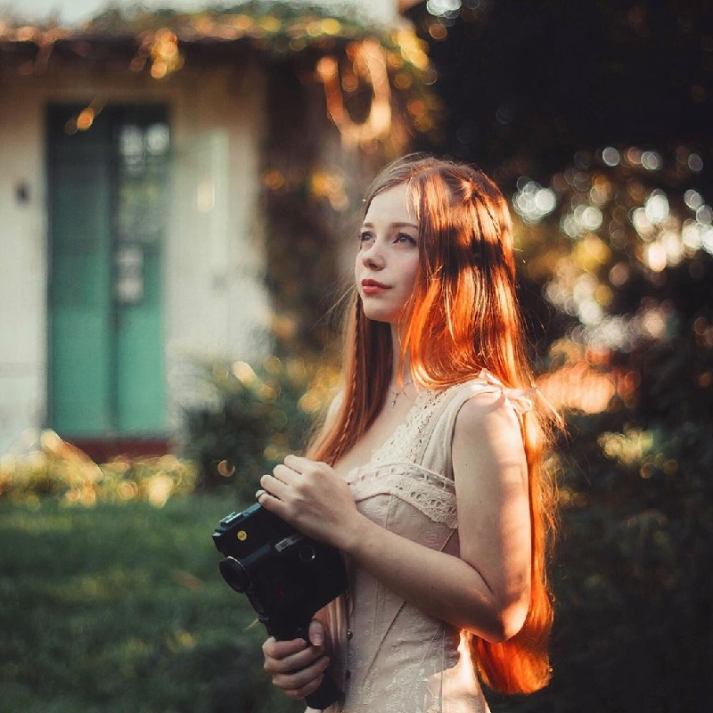 chloe_cr1v's tweet image. Beauty And The Beast...