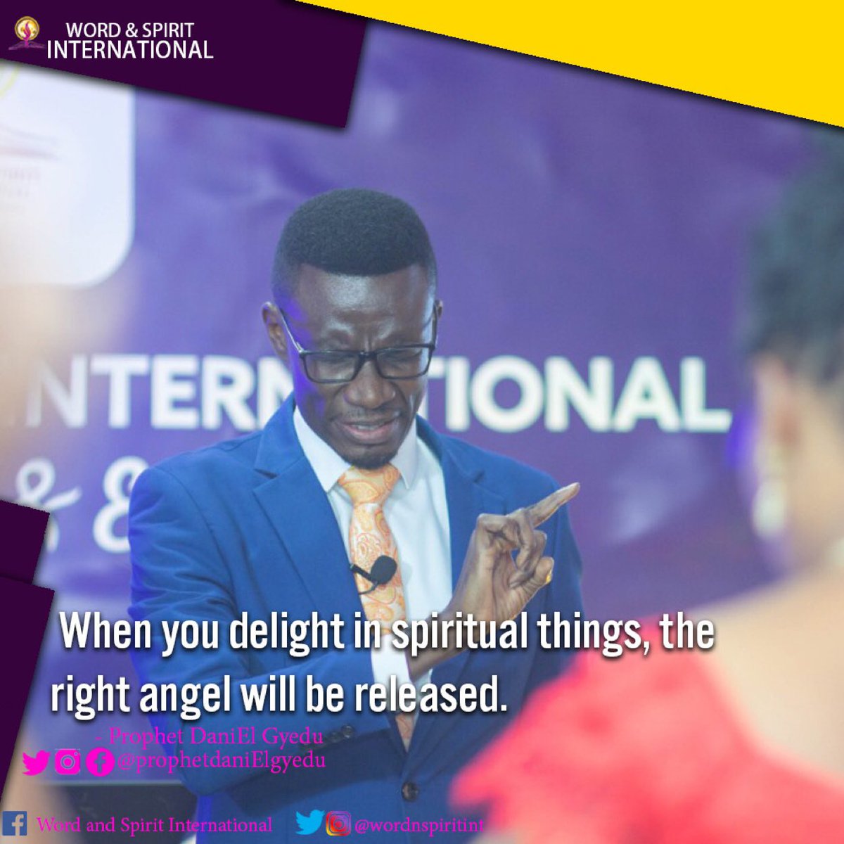 wordnspiritint1's tweet image. Angels: our divine helpers*🔥🔥💯

Angels are divine creatures sent by God to protect and direct his children. 
#iamwordandspirit
*#ourhelpcomesfromHim*
*#angelsonassignment*
#ProphetDaniELGyedu