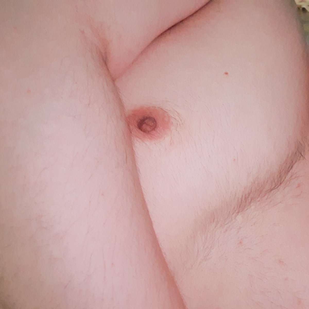 기운날땐 빨고싶고 햛고싶고 덮치고 싶은데
기운없을땐 빨아주고 햛아주고 먹어줬음 좋겠다

가끔 현타와서 닿는것도 싫다거나 한번싸면 끝인사람들 잘 이해안감