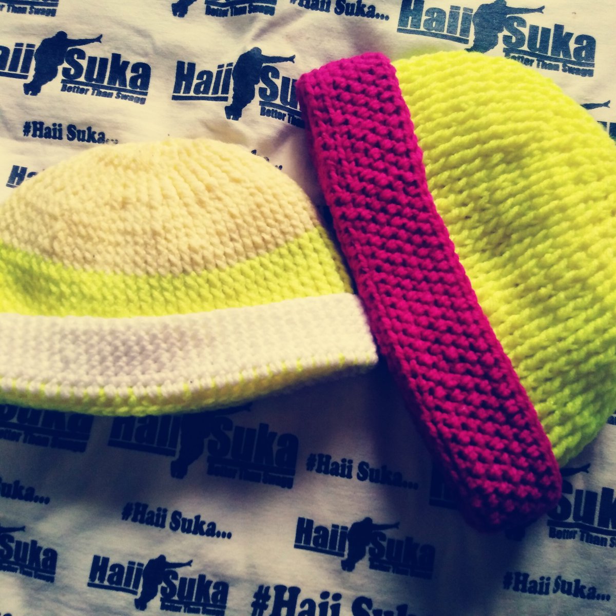 HaiiSuka's tweet photo. My Mom's first attempt doing a Croctch Beanie I gotta say mum killed this one yo and I'm to have tested her skills and to my surprise she did justice yo,Our new collection to our winter range just got better #ClassicTouch #AcornhoekMall #HaiiSuka #BetterThanSwagg #Gxng89 https://t.co/nBV8DUPbJq
