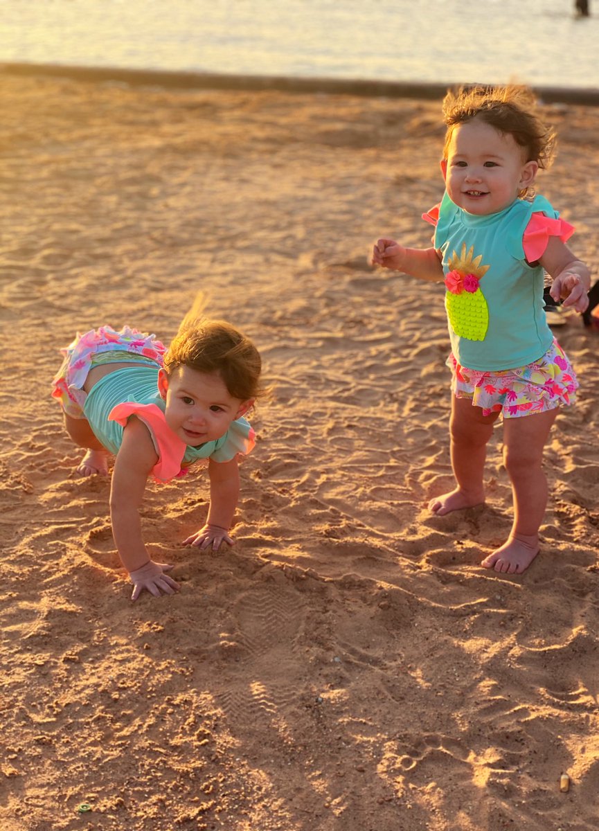 Ekkohurst27's tweet photo. My kids And Sunsets Make Me Happy 🌅💛 https://t.co/umoZIrqVnV
