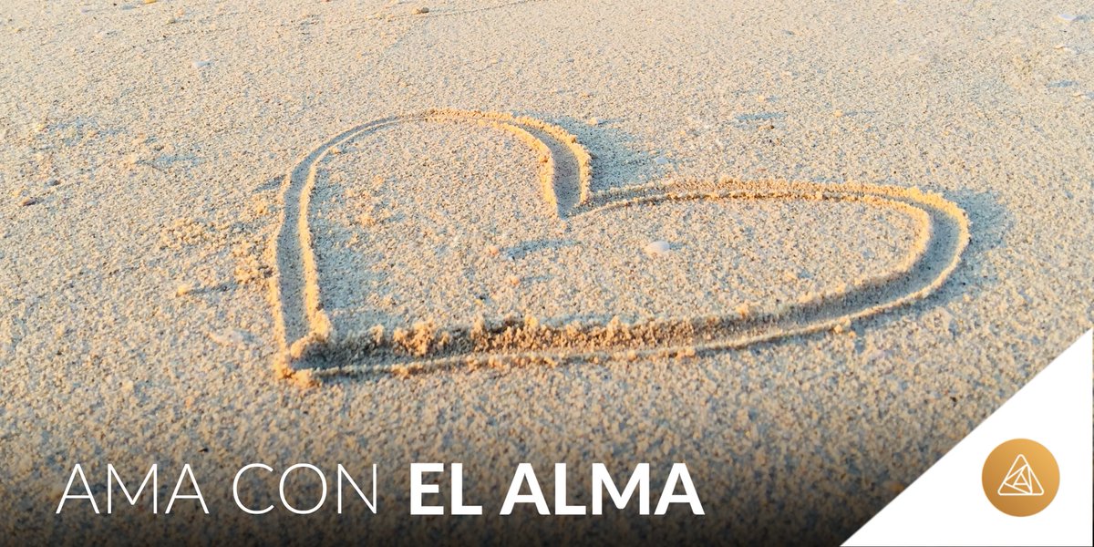 alfonsoleon10's tweet photo. "No ames con el corazón, ni con la mente. Porque tu corazón se podría detener y tu mente podría olvidar. Ama con el alma porque ella nunca se detendrá, ni olvidará". Rumi #AmorSinFronteras https://t.co/CW3klwvodV