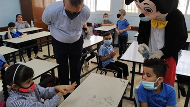 soitiz's tweet photo. UNRWA chief visits refugee camps in #Bethlehem amid #COVID19 surge, welcomes students ‘back to learning’ - https://t.co/zuMcpLW789 #Palestine https://t.co/4hSwVPzkGS