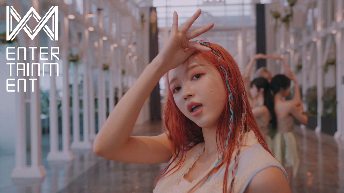 OHMYGIRL_official tweet media