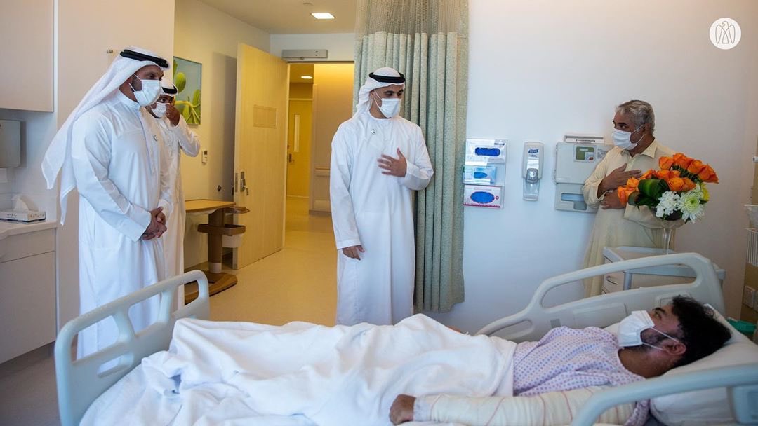 KBM_ALNAHYAN's tweet photo. #خالد_بن_محمد_بن_زايد يطمئن على صحة وأوضاع المصابين في الحادث الذي وقع الأسبوع الماضي في أبوظبي.. ووجّه سموه دائرة تنمية المجتمع بمتابعة أوضاع المصابين وتلبية احتياجاتهم وتقديم كافة أنواع الدعم متمنياً سموه لهم الشفاء العاجل https://t.co/vRNj3GU8Wk