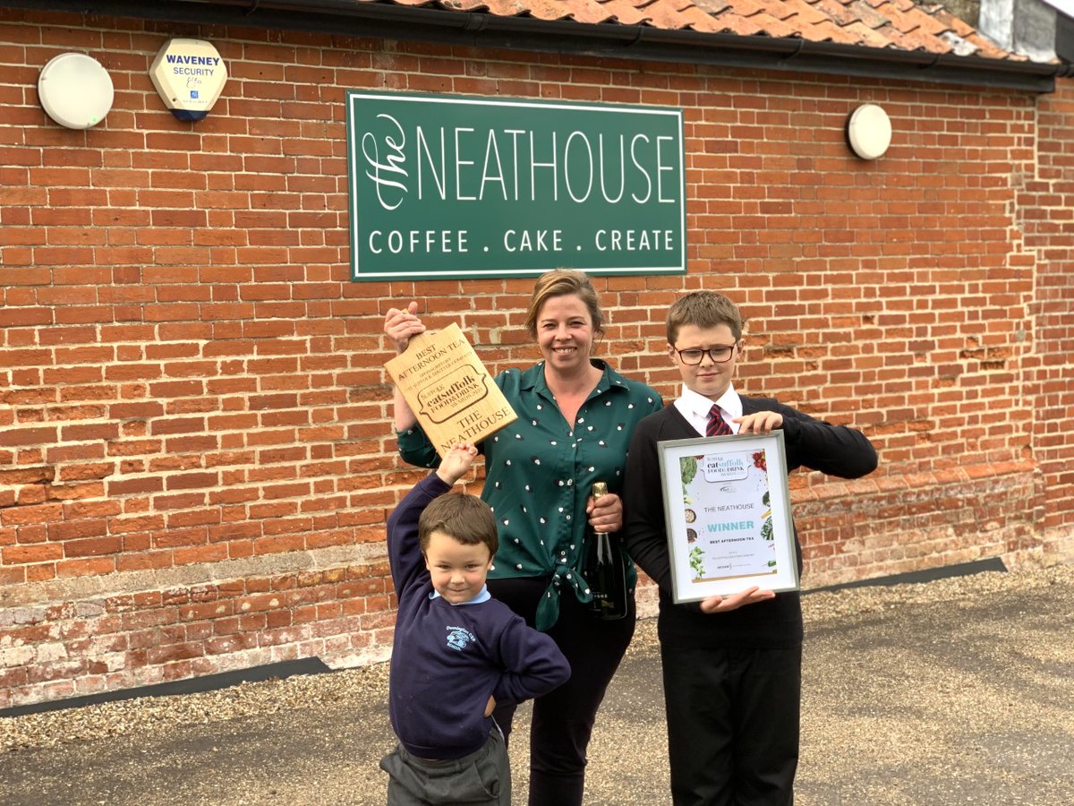 EADT24's tweet photo. Find out who won our Food and Drink Awards here https://t.co/o0NFafglgV 
Thanks to our sponsors including The Suffolk Shutter Company who sponsored the Best Afternoon Category #SuffolkFADA https://t.co/I96WvT7Tbn