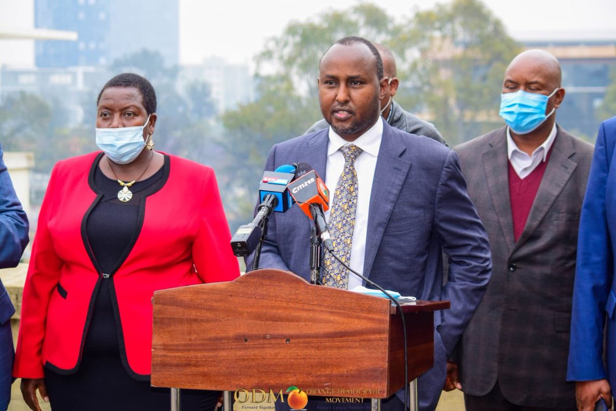 JunetMohamed's tweet photo. It is dishonest for William Ruto to send his people to insult other leaders including the President then pretend to be telling them to stop. 

#Resign https://t.co/3M7ITLDhKy