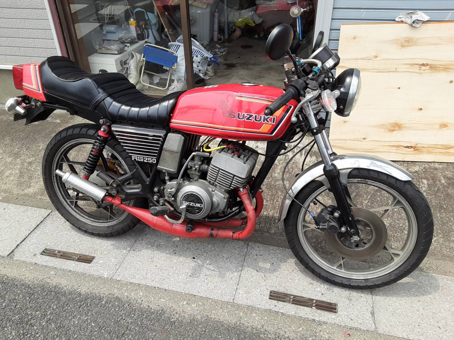 RG250E  チャンバー