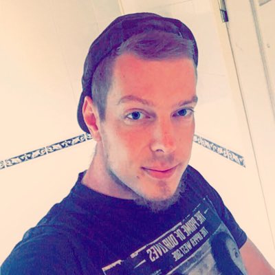 Dan_popely's tweet photo. #NewProfilePic https://t.co/dtXnLzBt42