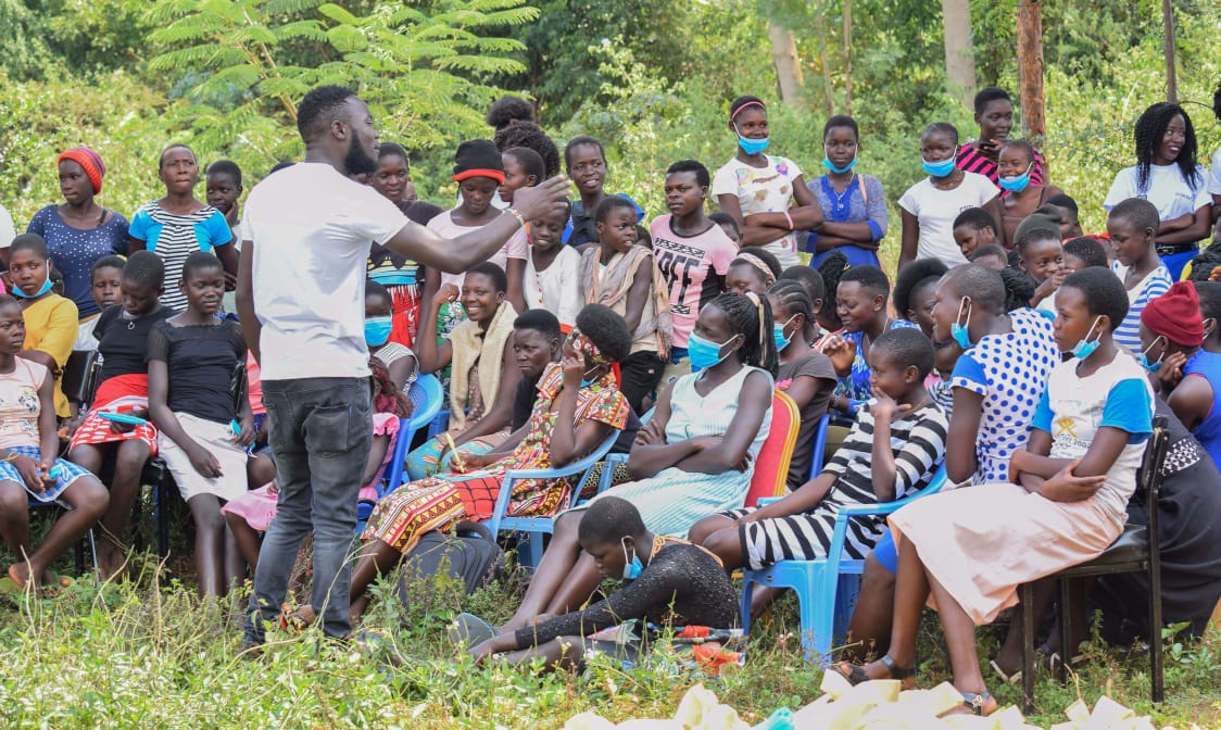 we must our loved ladies hii story ya early marriage na early pregnancy must stop. ama niaje <a href="/nams_tina/">Tina Nams</a> <a href="/OundoMudenyo/">Dr. Oundo Mudenyo,PhD,MP</a> <a href="/NOkademi/">Hon Nancy Okademi</a> <a href="/WanjalaHon/">Hon. Raphael Bitta Sauti Wanjala, Mp</a> <a href="/JulianOjaamong1/">Julian Ojaamong Akiyay</a> na sisi kama wasanii tutatumia muda tuko nao kuongea na dada zetu within our County Busia.