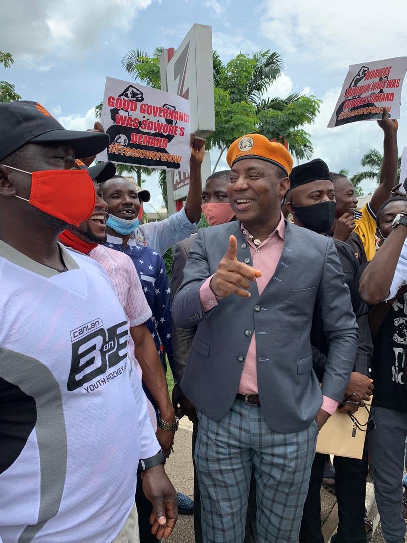 sowore's tweet photo. #Revolutionnow @Court of Appeal where a hearing was held per our appeal against the inhuman and onerous bail conditions restricting me to Abuja. A date for judgement has been reserved. As usual d regime had nothing substantial to oppose the appeal but a frivolous technicality https://t.co/ajvVf73on8