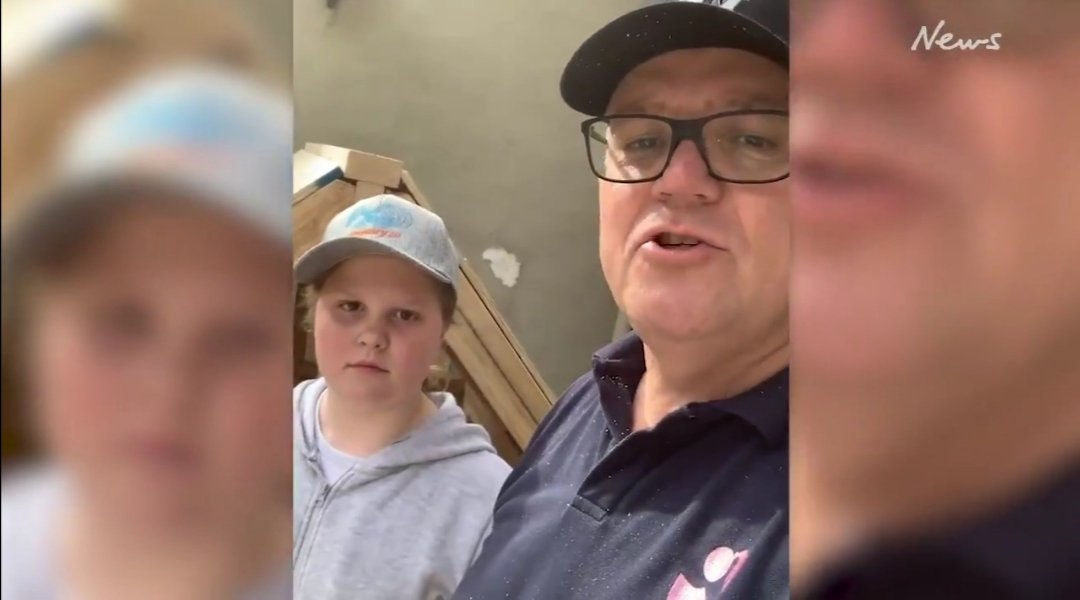 TweetingGolfer's tweet photo. @abc730 @DanielAndrewsMP @mjrowland68 Meanwhile, #LiarFromTheShire lied to us again about his #Cubbygate video. Lied to us very terribly, I might add.
Including daughter Lily in his lie to the nation.
He has no moral and ethics https://t.co/o3ooHPx2ay