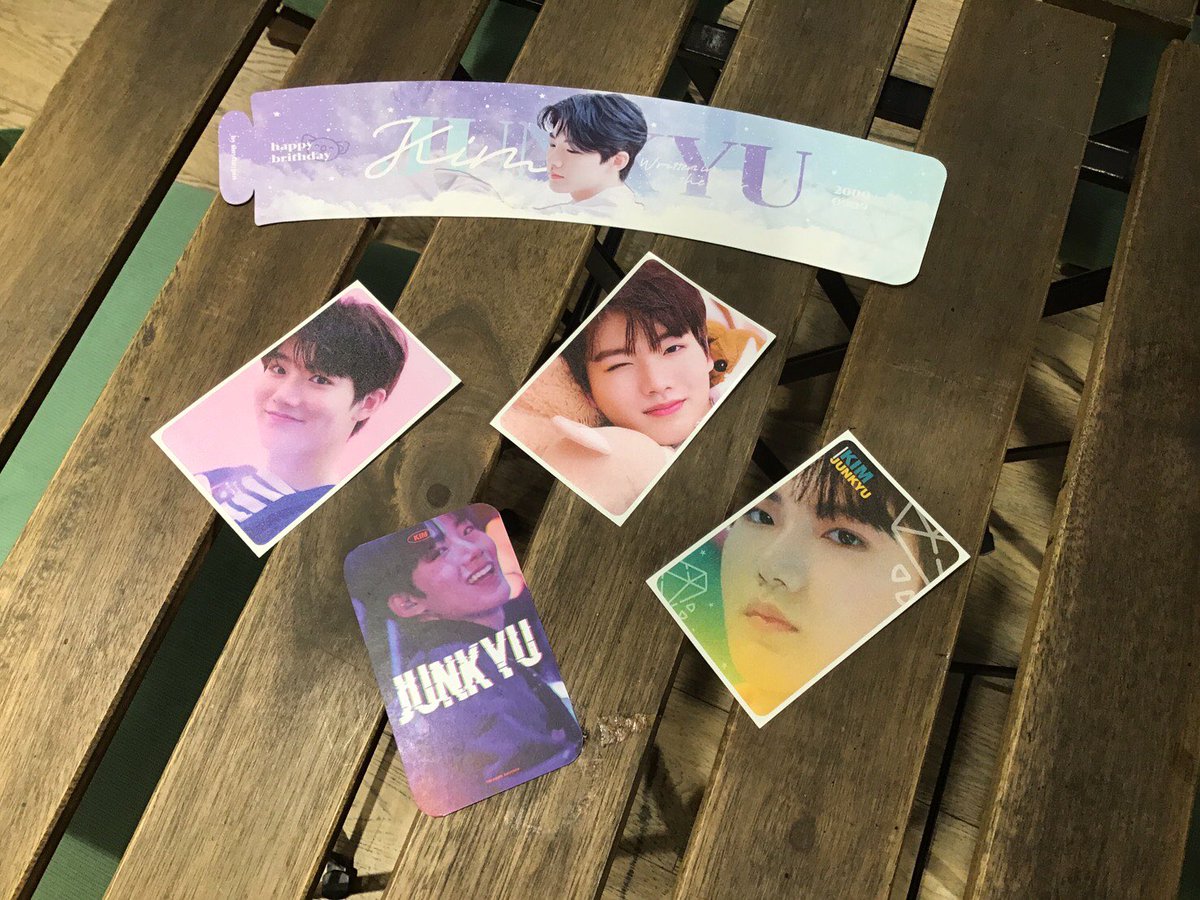 TETimeAndSpace's tweet photo. 9.9 พรุ่งนี้แล้วมารับน้องกันเยอะๆน้า 🎉#WrittenintheStarswithKimJunkyu #minitinyjun https://t.co/9OiSNTGtj0