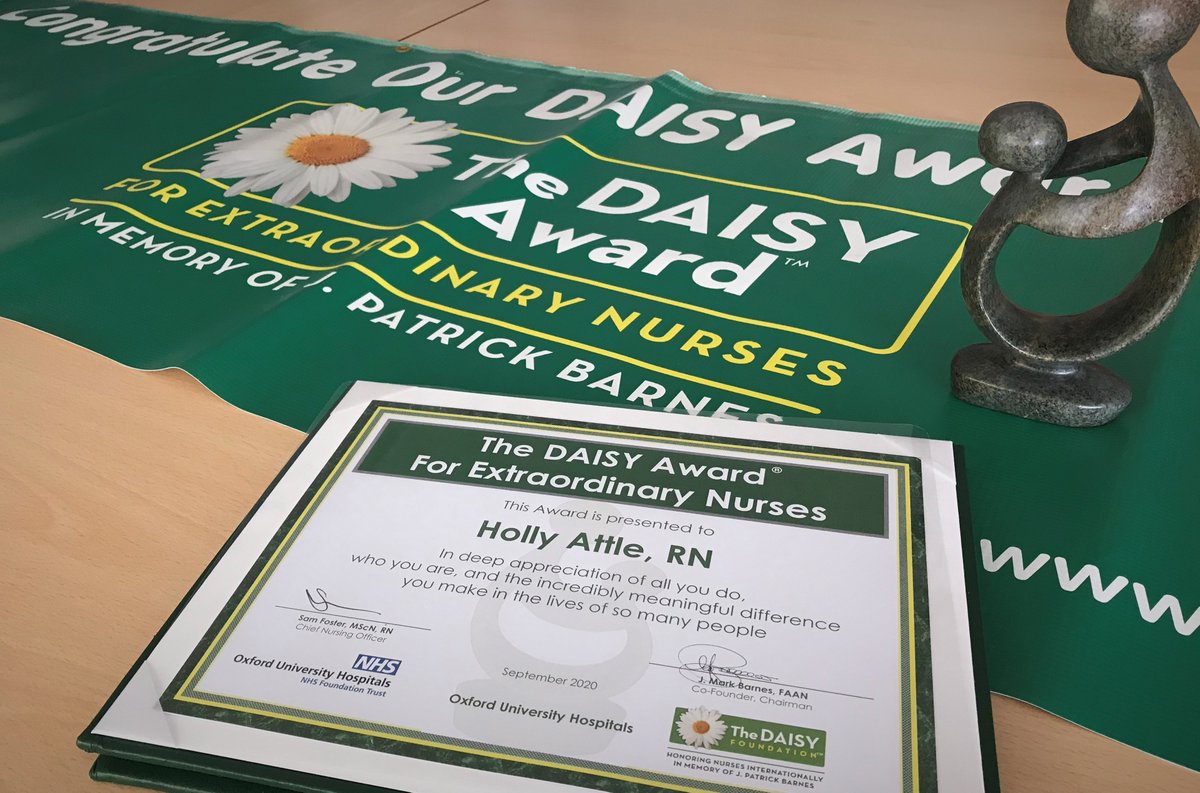 🗣 “Holly is an exceptional leader who has shown great integrity and maturity in her role”

Congratulations to Holly Attle who has been presented with a surprise DAISY award!

The Gynaecology Ward Sister was recognised for her exceptional team development and ward management 👏