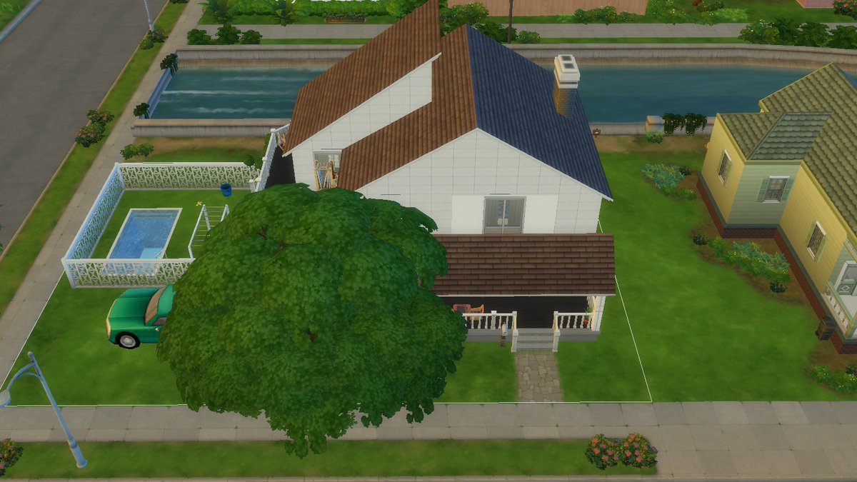 sim_vie's tweet photo. This is my entry for @SimmingInThe6 #sit6shell!
A house for twin sisters, one is a rock lover, one is an art lover! 2 bedrooms, 3 bathrooms!
This also went up on the gallery under the ID VieSim! #ShowUsYourBuilds #TheSims4 #house https://t.co/ng939GNSJK