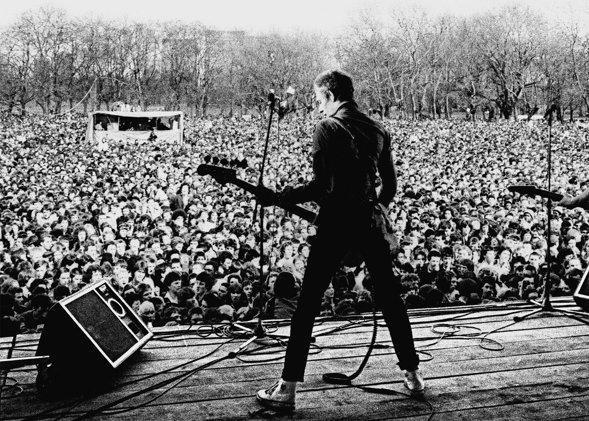 PeriscoopFilm's tweet image. #ineditontour 15th September WHITE RIOT, digital Q&amp;amp;A with director Rubikah Shah and live music Paard #DenHaag -bit.ly/2FcaYAX &amp;amp; Lukewarm Ocean &amp;amp;DJ Ed Rock @StudioK #Amsterdam -bit.ly/3h8yD2g