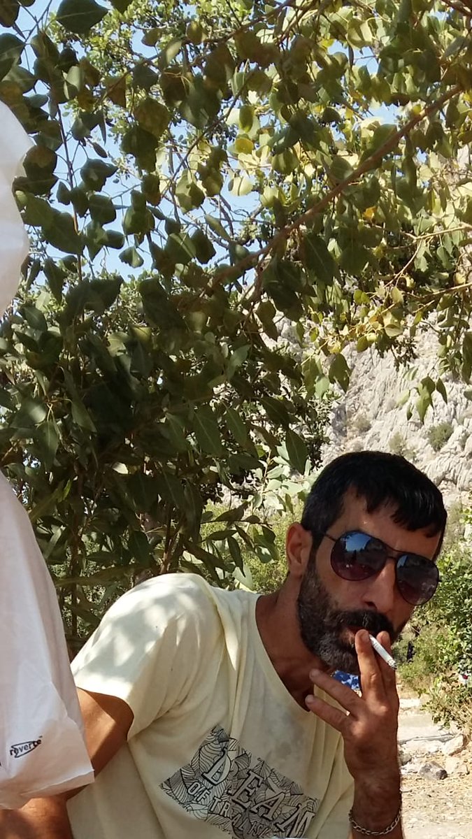 Bırak hakikat incitsin seni,bir yalan avutacağına.