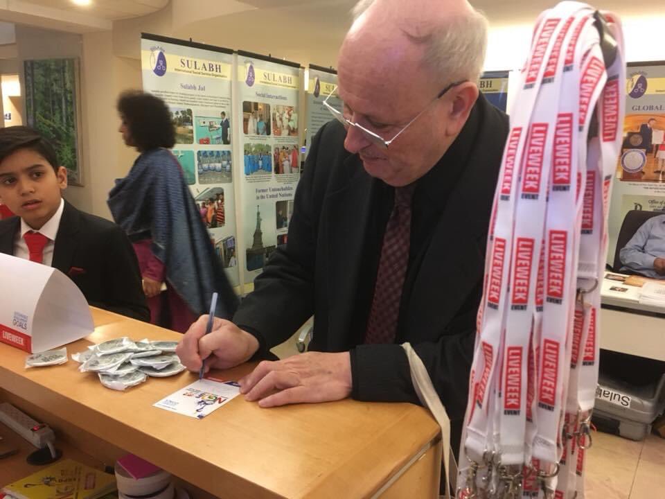 Delegates signing up for sustainability conference in New York City Organised by <a href="/liveweekgroup/">Liveweek</a>