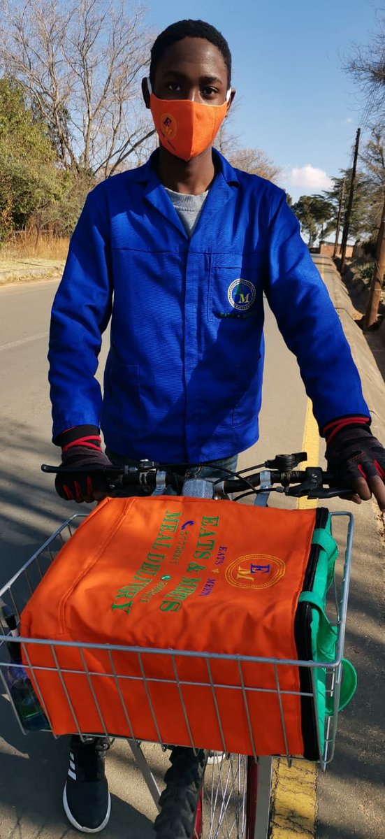 Heard about Eats &amp; Meets Ls? (<a href="/eats_meets/">EATS & MEETS</a>) they've been making an interesting impression on consumers lately since they've started with their unique menus and tasty food 🥘🍲🥘🥘want to order tasty food &amp; have it delivered to you in Town? Do hit them up
#myhustle🇱🇸