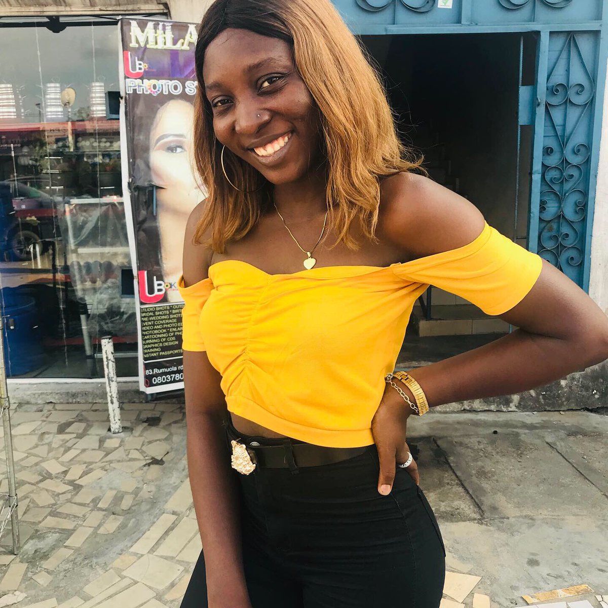 StephenoraSimon's tweet photo. #TuesdayMotivation
Thanks to everyone who reached out to me when I was so depressed I really appreciate let join our hands together and save other souls who are depressed
#DepressionIsReal
#saveasoultoday
#schoolsreopening
#favouriteblackskingirl
#noracares https://t.co/hMZT2ILhI0