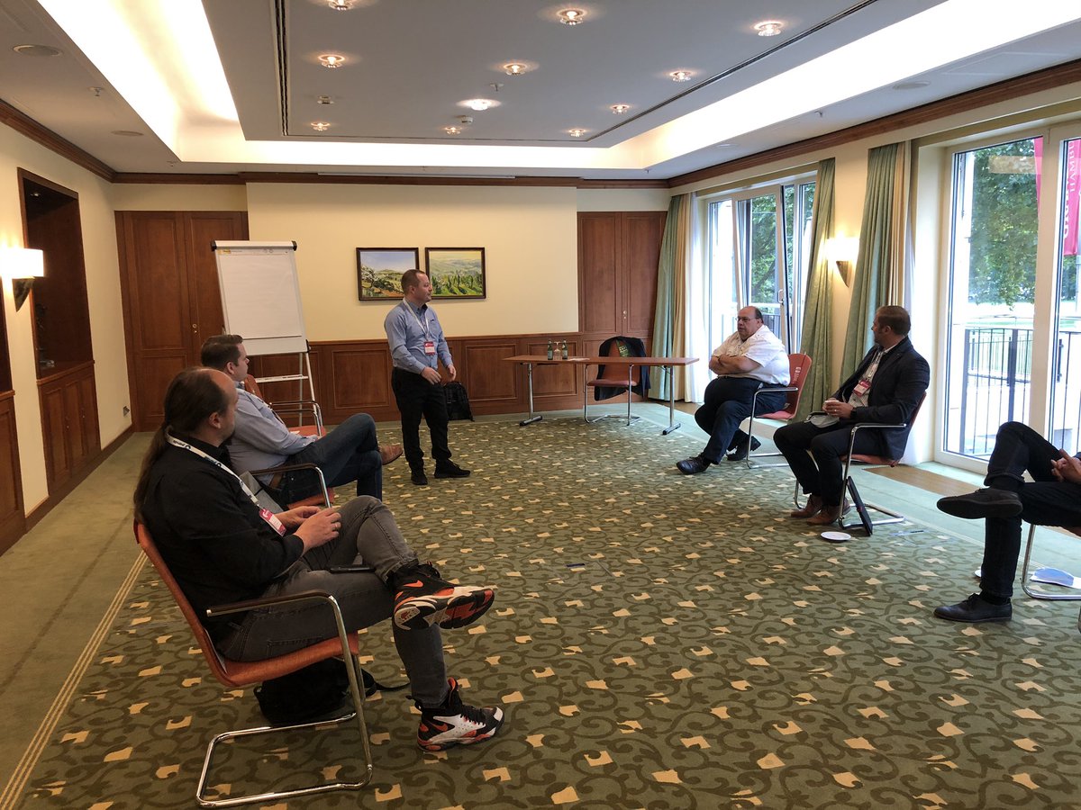 vogelitakademie's tweet photo. IT-Security - was braucht es wirklich? Candid Wüest, @Acronis diskutiert mit den Teilnehmer in Hamburg auf der Security Cyberdefense & ID Protection Conference das aktuelle Thema #sectechcon https://t.co/vWov8OylNH