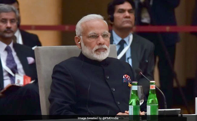 ndtv's tweet photo. Indian Media Must Go Global, The World Is Listening To Us: PM Modi https://t.co/KVkt9tbxcF https://t.co/el6takoA1Y