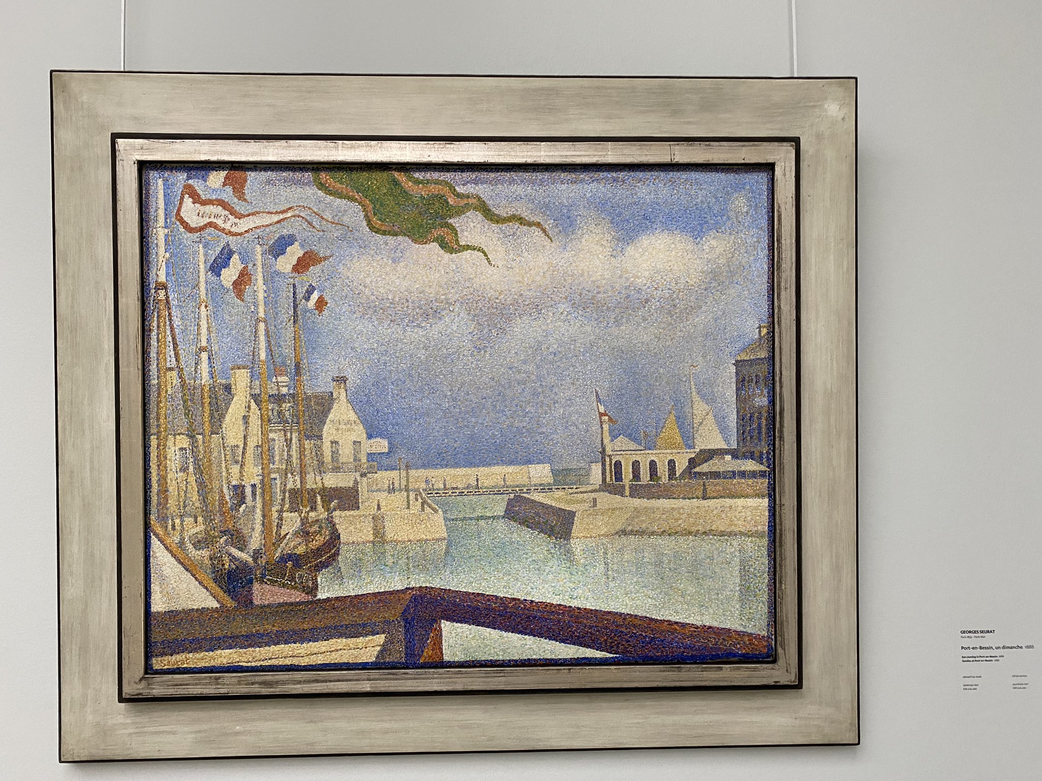 ゐ うぃ 同じくスーラの ポール タン ベサンの日曜日 18年 と 入江の一角 オンフルール港 16年 T Co Dbbufu92re Twitter