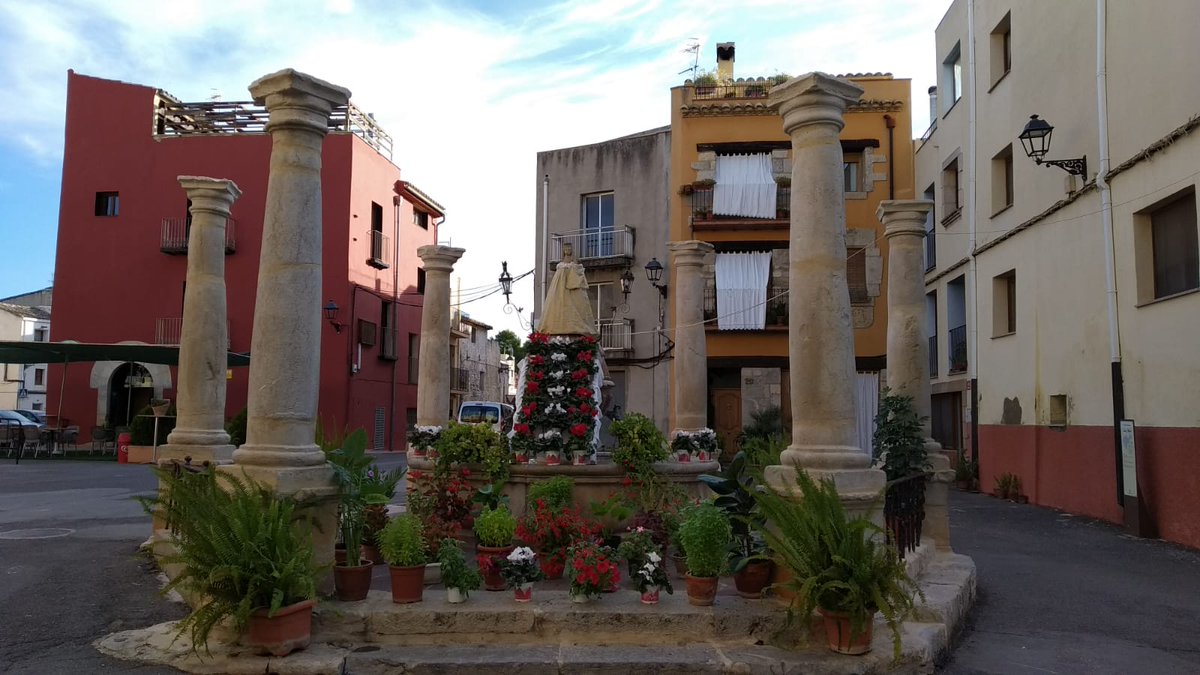 Turimaestrat's tweet photo. Viva la Mare de Déu de la Font!!! https://t.co/3SahhGtYpP #santmateu #font #casaruralcastellon #alojamientoruralindependiente https://t.co/Xl8mEjhTVT