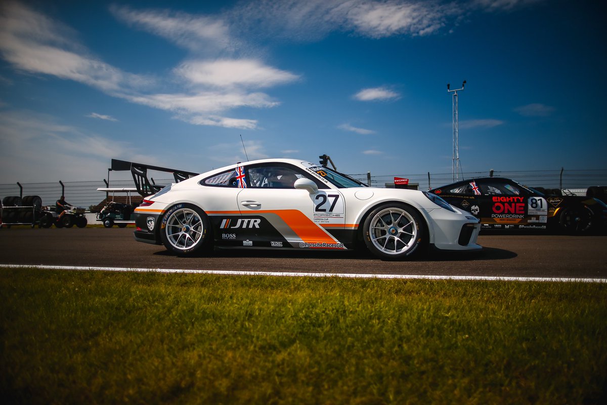 Team_JTR_'s tweet photo. #TinTopTuesday #CarreraCupGB🇬🇧 #Porsche #TeamTandyTuesday
🔶#TeamJTR🔶#TeamTandy🔶
#FollowTeamJTR🔶#TandyLand🔶 https://t.co/YZKDqOjEZ5