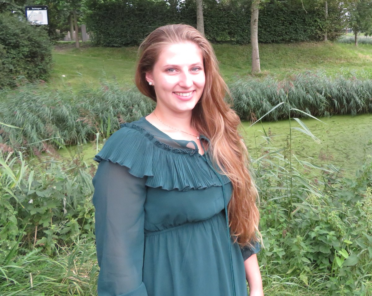 Nu het nieuwe schooljaar van start is gegaan stellen we ook graag een nieuwe collega aan jullie voor! Iris Gall heeft zich aangesloten als coördinator voor TRI in de regio Noord-Holland en Flevoland.

trigroeiingroen.nl/over-TRI/nieuw…