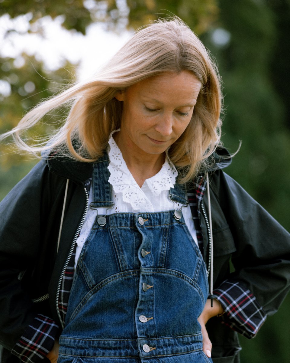 Fashion Director, @marthaward2, styles the #BarbourALEXACHUNG Violet Waxed Jacket for a day out in the countryside. Explore the Barbour by @alexachungLDN collection to find your perfect style, whether you’re a country girl, or living in the city: barbour.uk/32NVmM2