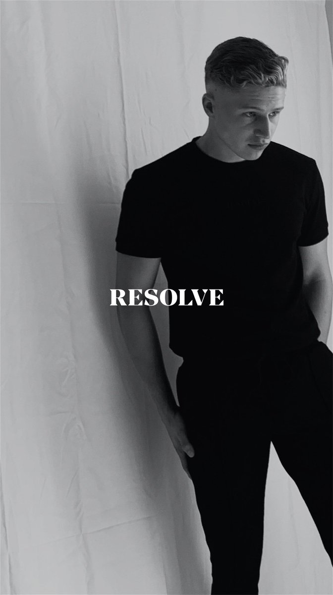 txmsmth's tweet photo. Resolve shoot for the Inizio collection @tommmyphillips 🔥 Pre-order now at https://t.co/NiKXpmUoMn @ResolveStore https://t.co/VC0eo2cSNX